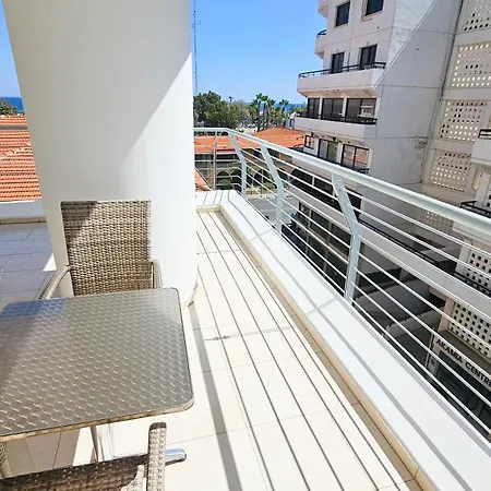 Marina Sea View * Larnaca